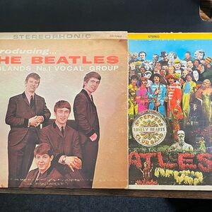 The Beatles Vinyl Record Collection - Introducing the Beatles and Sgt Peppers